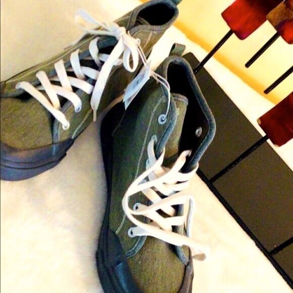 OLD NAVY HIGH TOP LACE UP SNEAKERS -GREEN 5 NWT - Picture 16 of 16